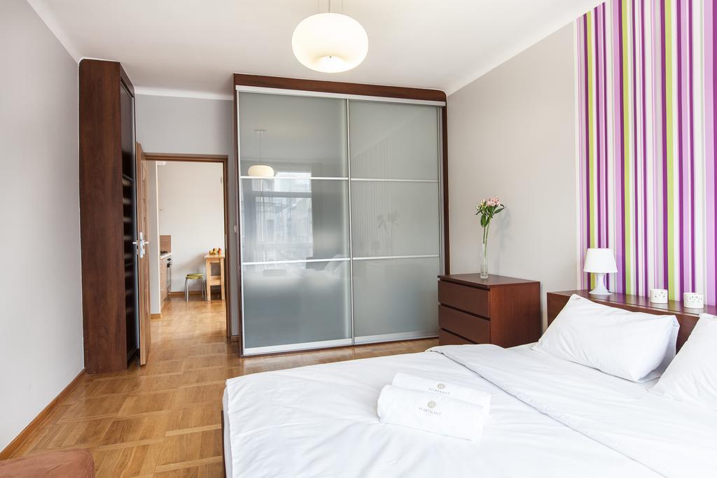 Apartament 4You Zurawia Warszawa Eksteriør billede