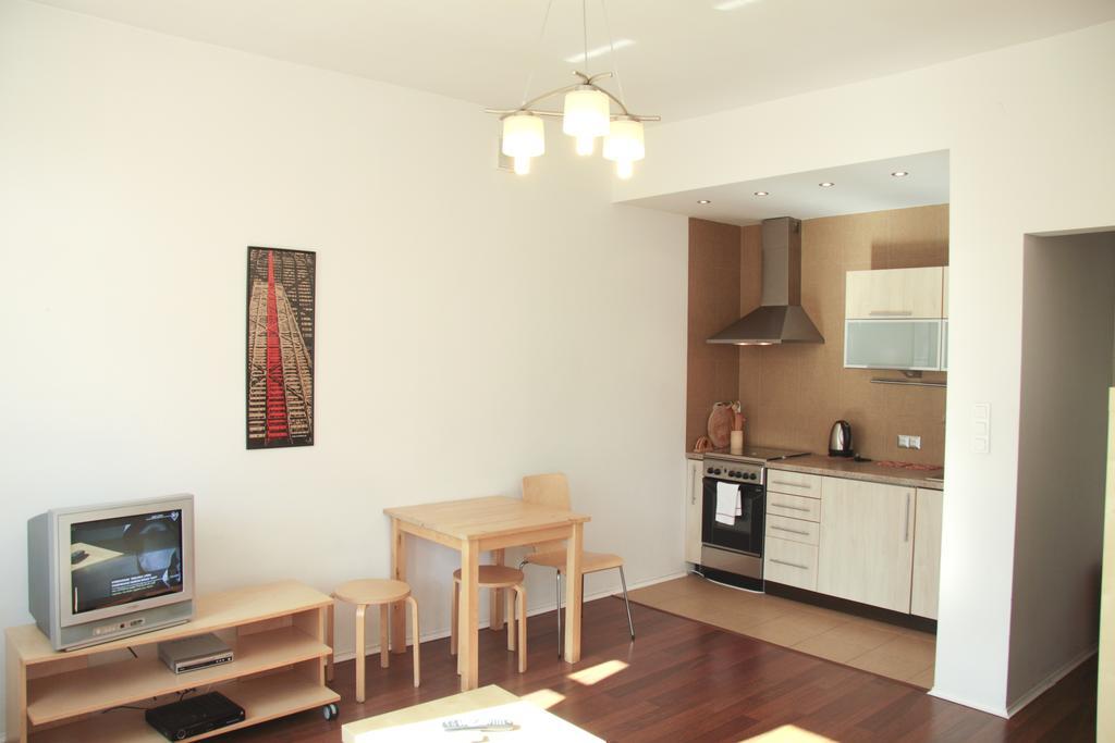 Apartament 4You Zurawia Warszawa Eksteriør billede