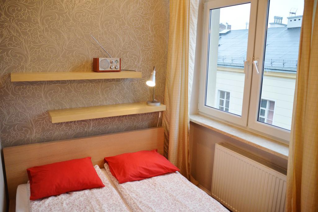 Apartament 4You Zurawia Warszawa Eksteriør billede