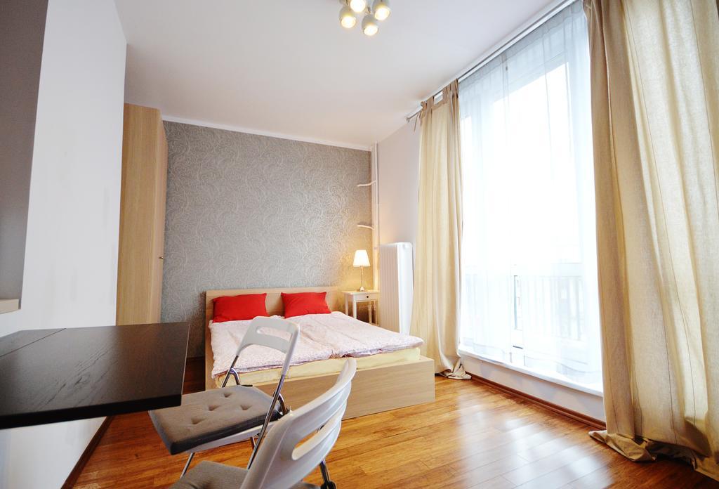 Apartament 4You Zurawia Warszawa Eksteriør billede