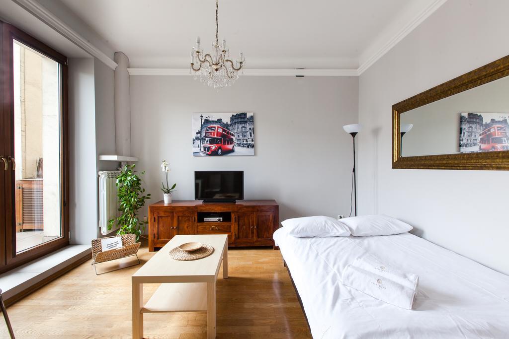 Apartament 4You Zurawia Warszawa Eksteriør billede