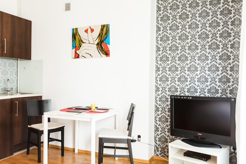 Apartament 4You Zurawia Warszawa Eksteriør billede